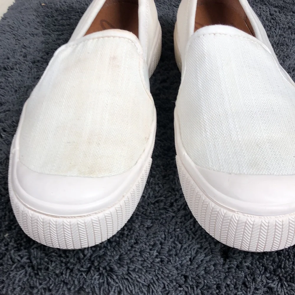 Zodiac canvas slip on‎ tennis shoes size 6.5